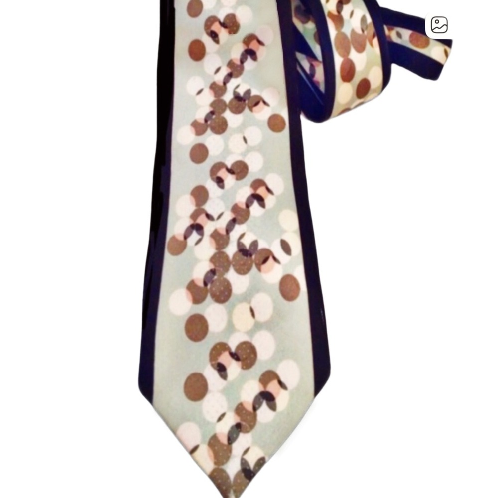 Stevenland Silk Tie
